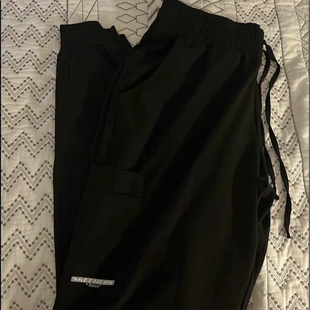 Sketchers joggers